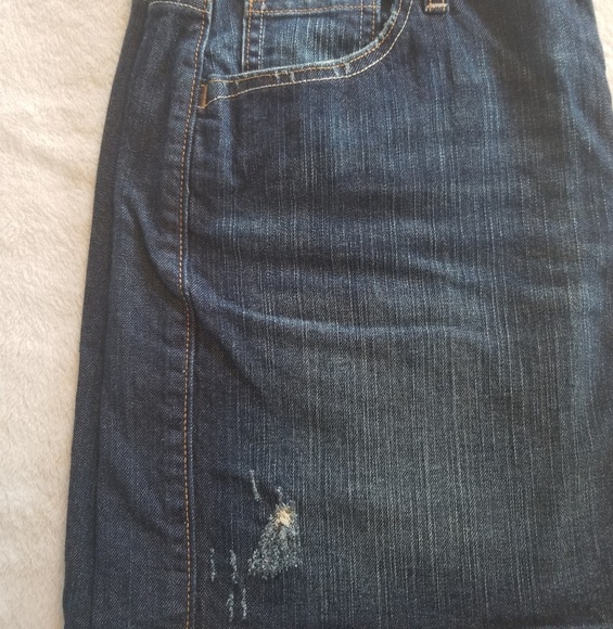 Old Navy Distressed Denim Skirt - Picture 5 of 5